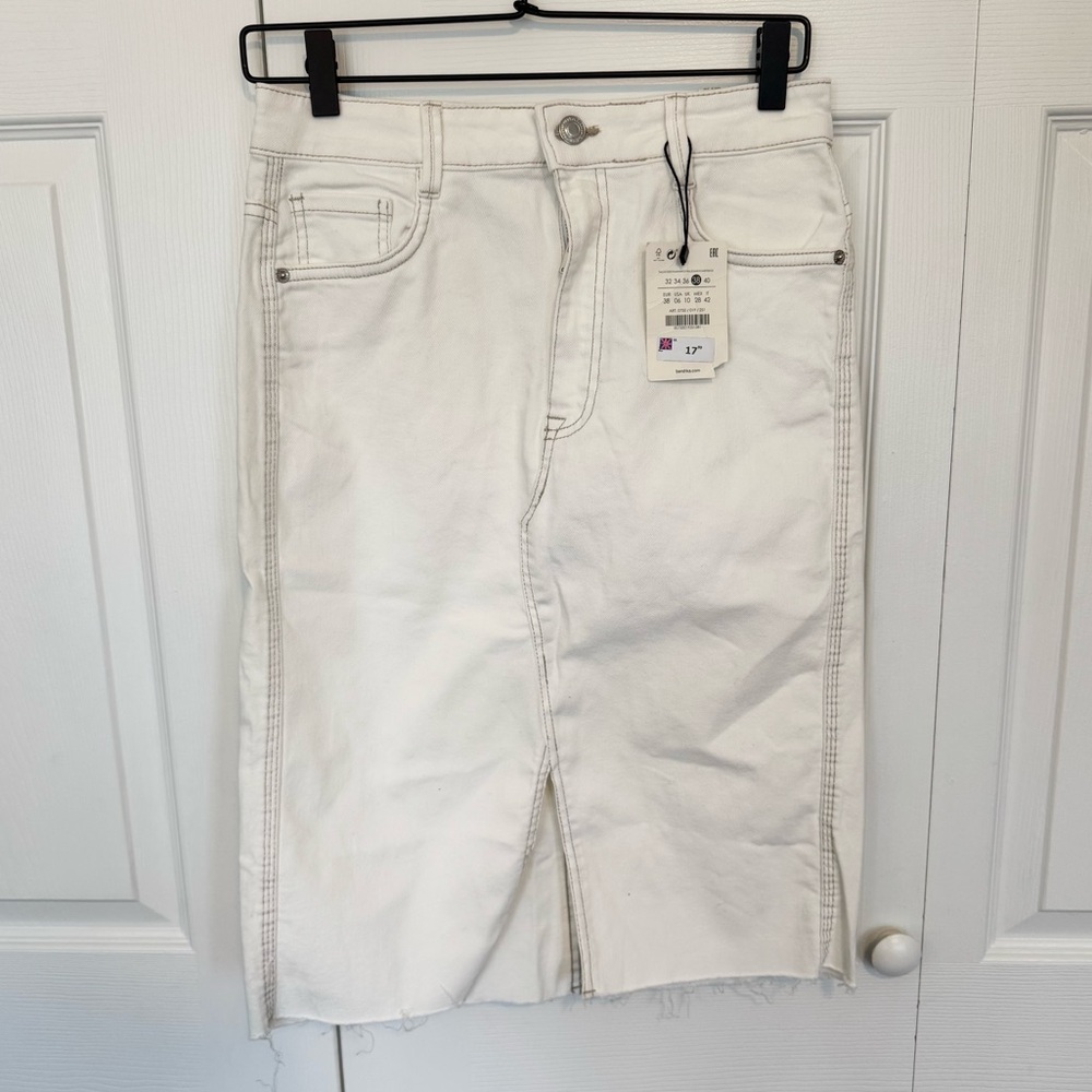 NWT BERSHKA white high rise denim skirt w/slit Sz 6